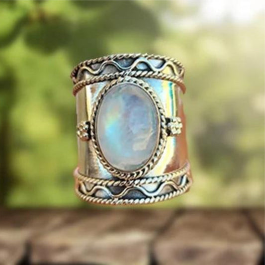 Heidrun Moonstone Ring