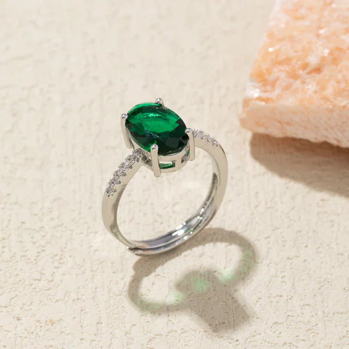 Moonstone Ring – Oval Cut Natural Moonstone